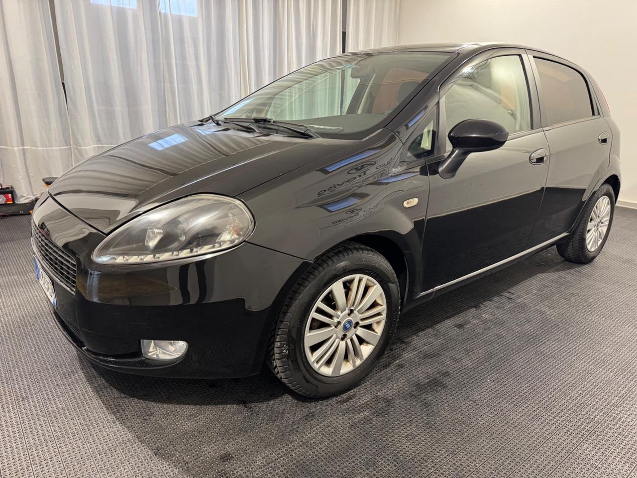 Fiat Grande Punto 1.4 Starjet 16V 5 porte Dynamic