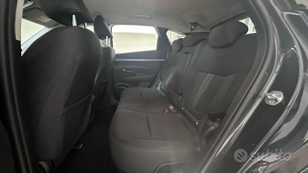 HYUNDAI Tucson 1.6 HEV aut. XLine