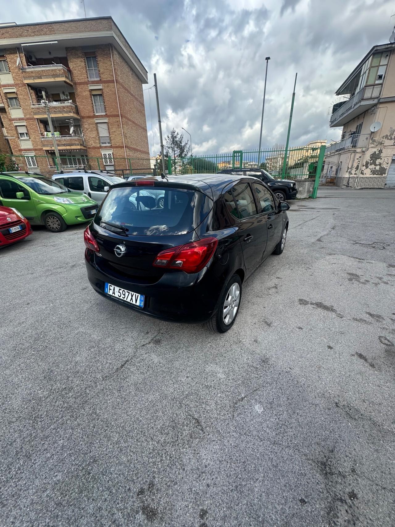 Opel Corsa 1.4 90CV GPL Tech 5 porte b-Color