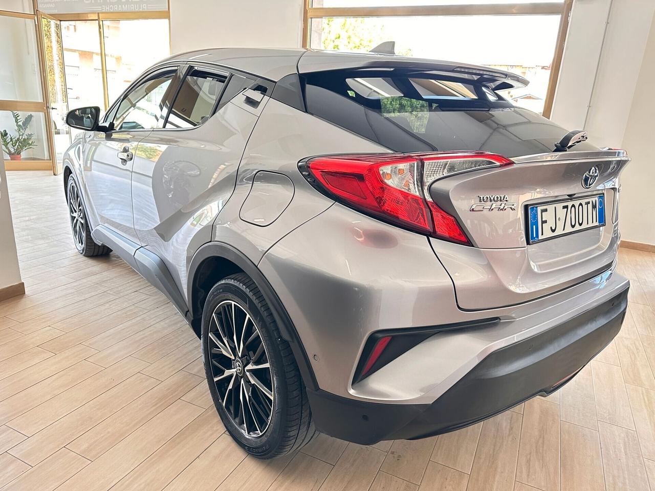 Toyota C-HR 1.8 Hybrid E-CVT Lounge
