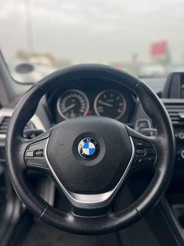 BMW 118 Serie 1 F/20-21 2014 118d 5p Unique