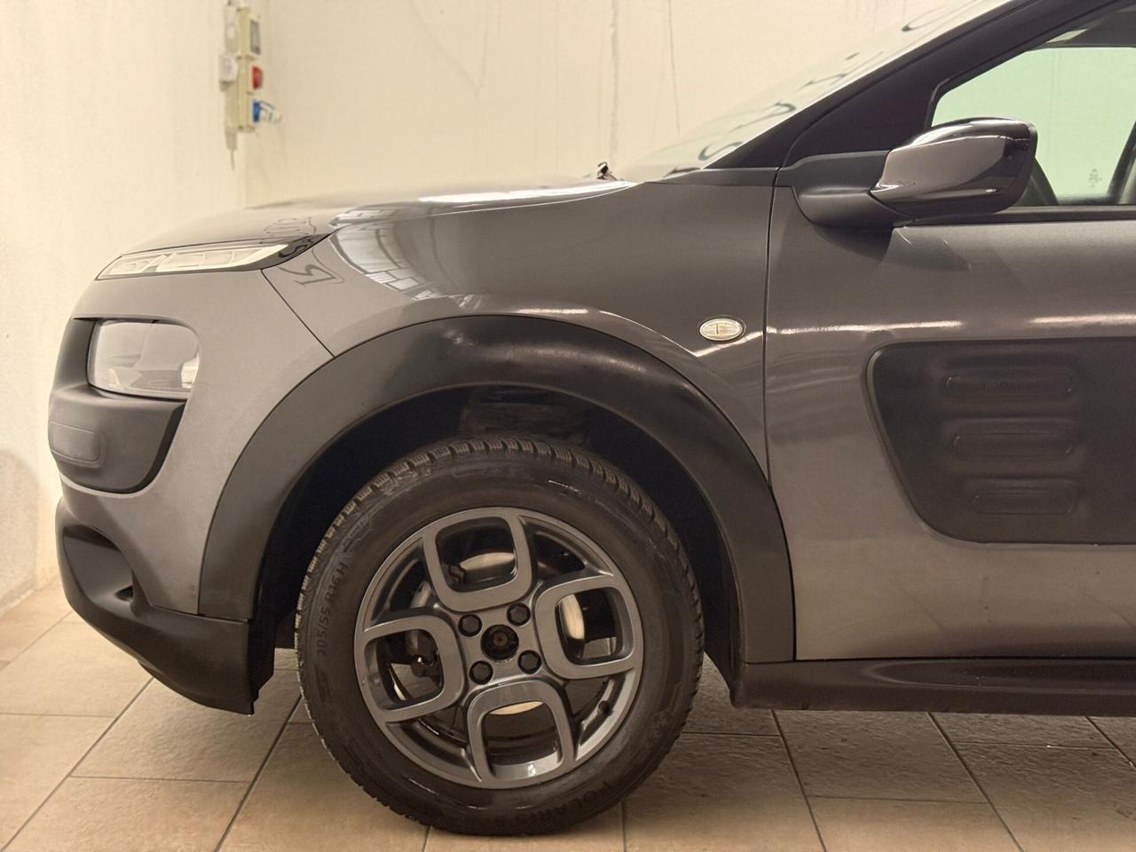 Citroen C4 Cactus BlueHDi 100 Shine