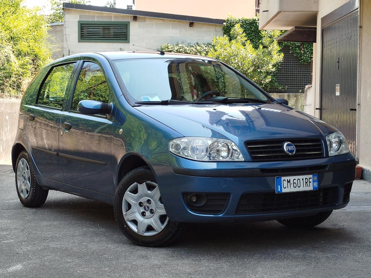 Fiat Punto 1.2 BENZINA 60cv / 44.000km / Neopat.