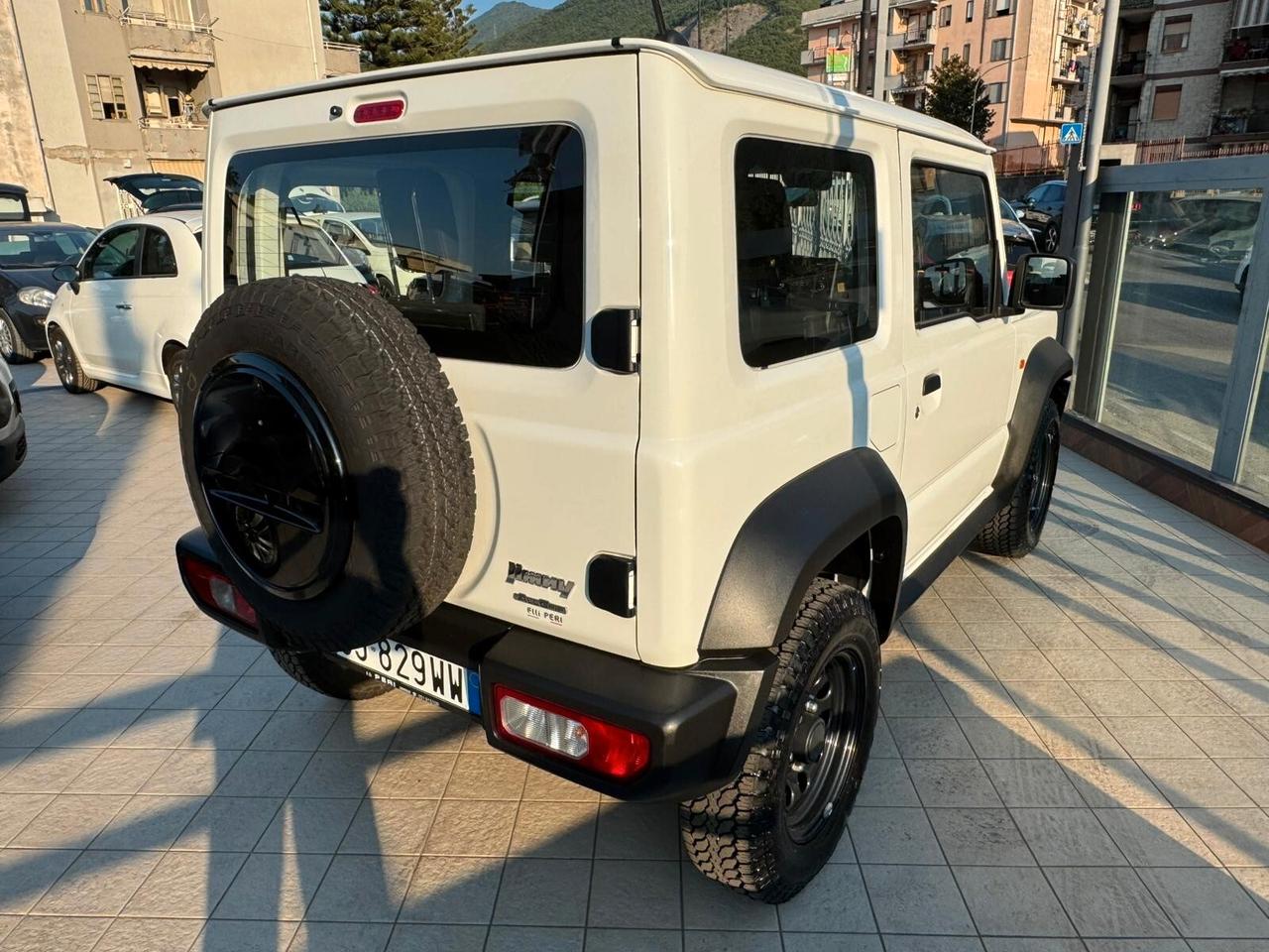 Suzuki Jimny 1.5 5MT PRO 4wd