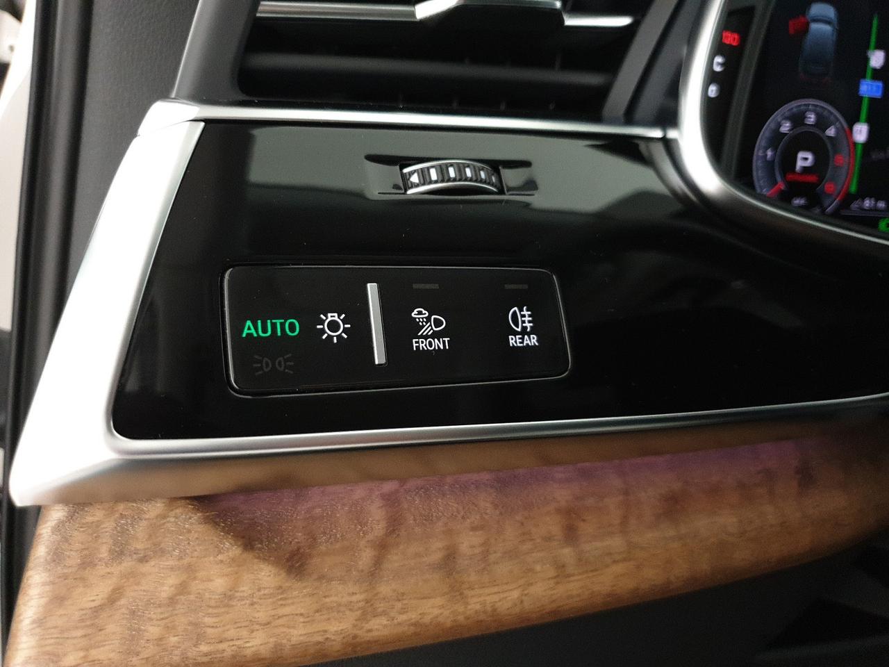 50TDI 286CV quattro tiptronic Business Advanced