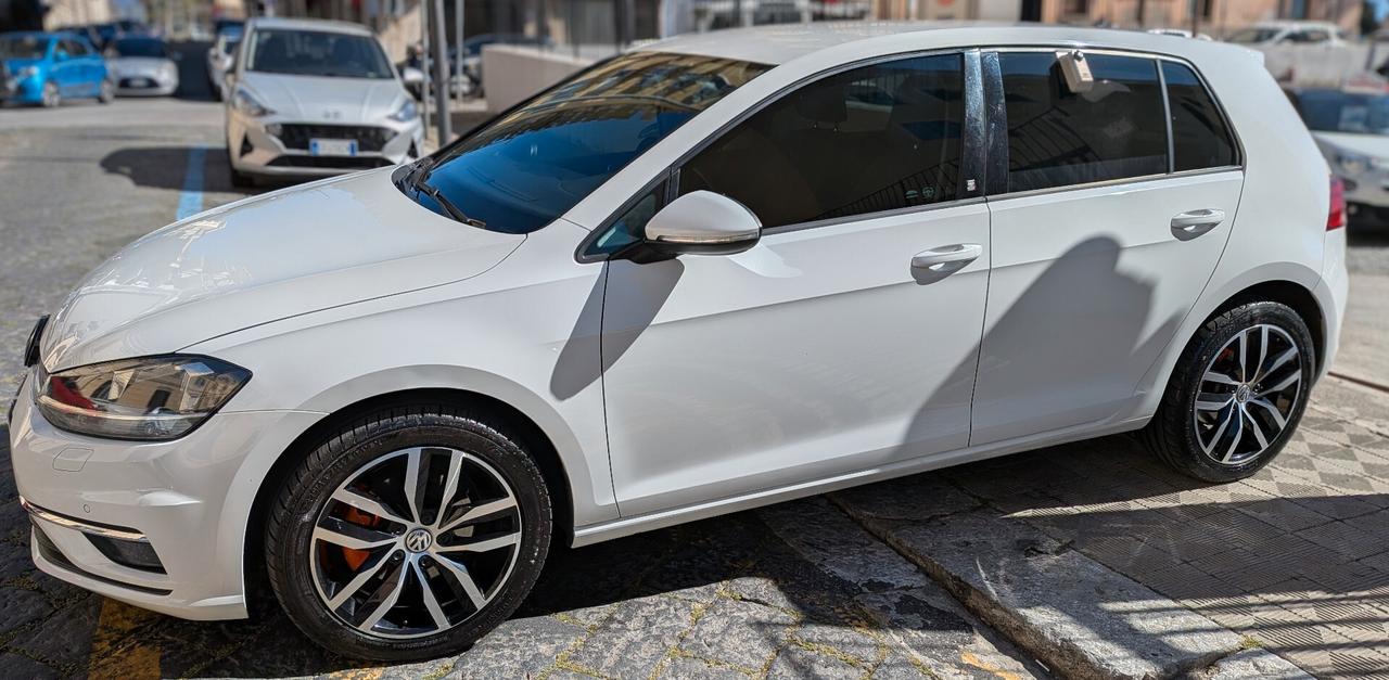 Volkswagen Golf 1.6 TDI 115 CV 5p. Executive BlueMotion Technology