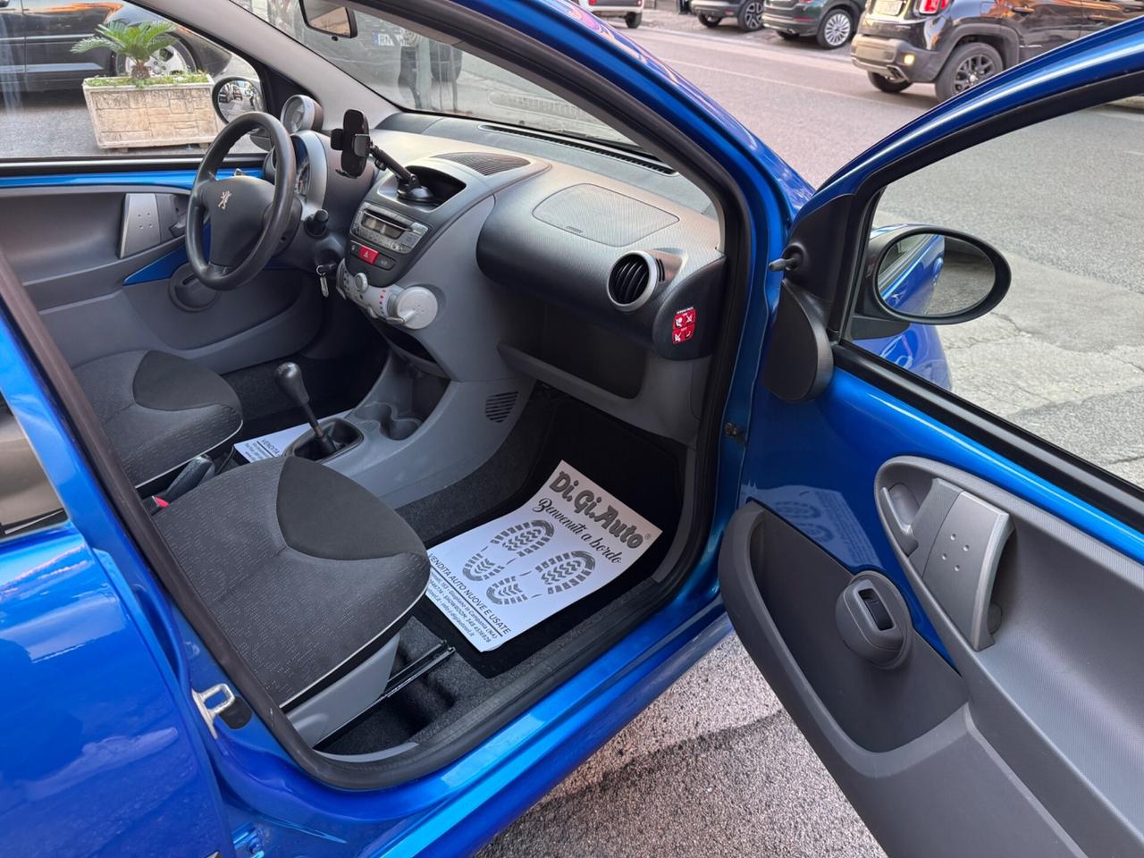 Peugeot 107 1.0 68CV 5p. Plaisir