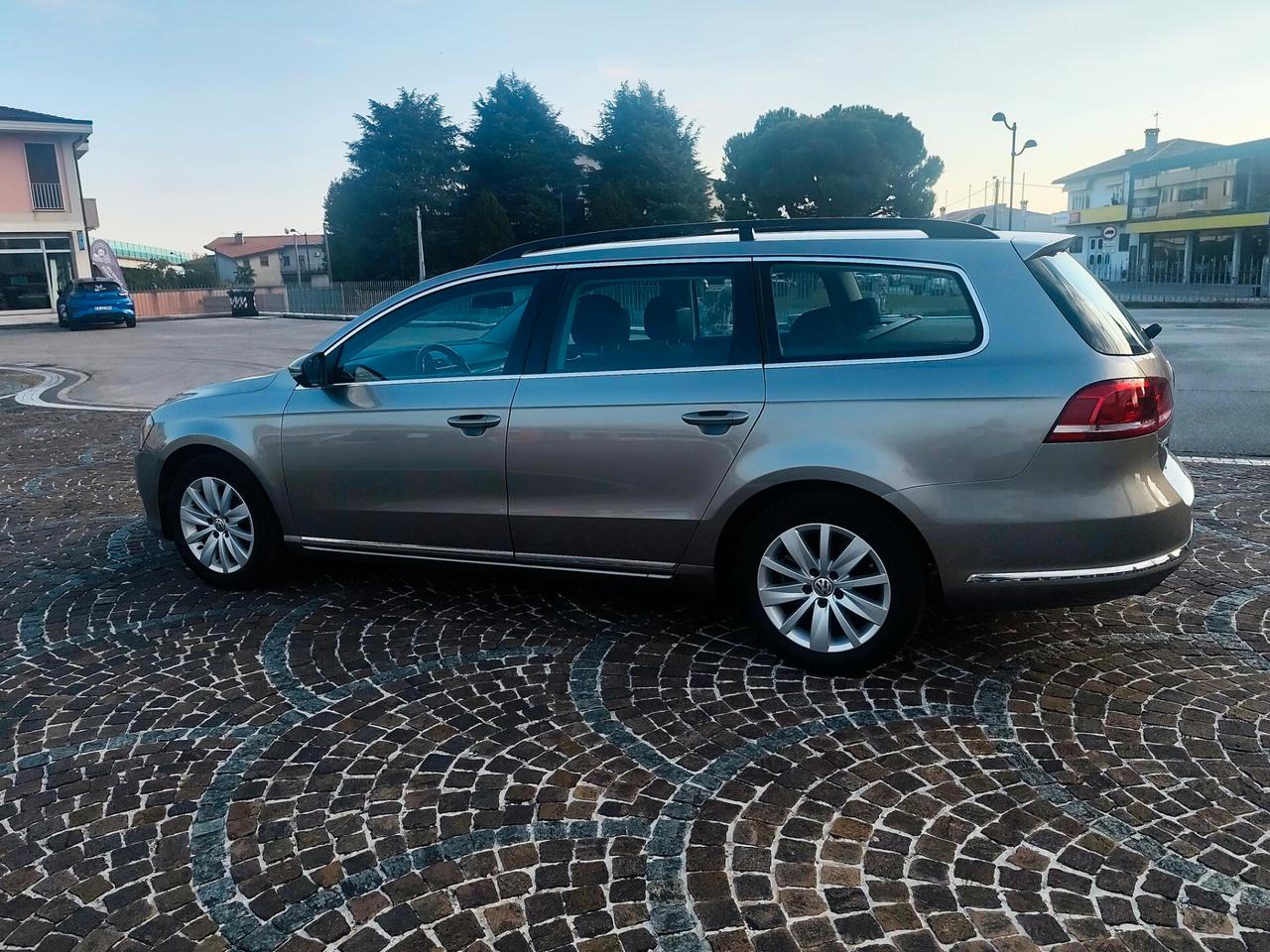 Volkswagen Passat Var. 2.0 TDI Highline BlueM.Tech.