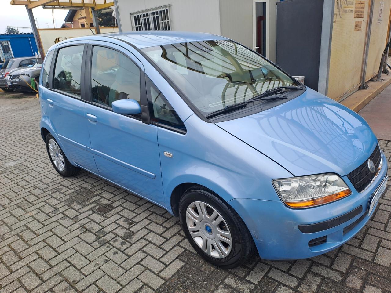 Fiat Idea 1.4 16V Active