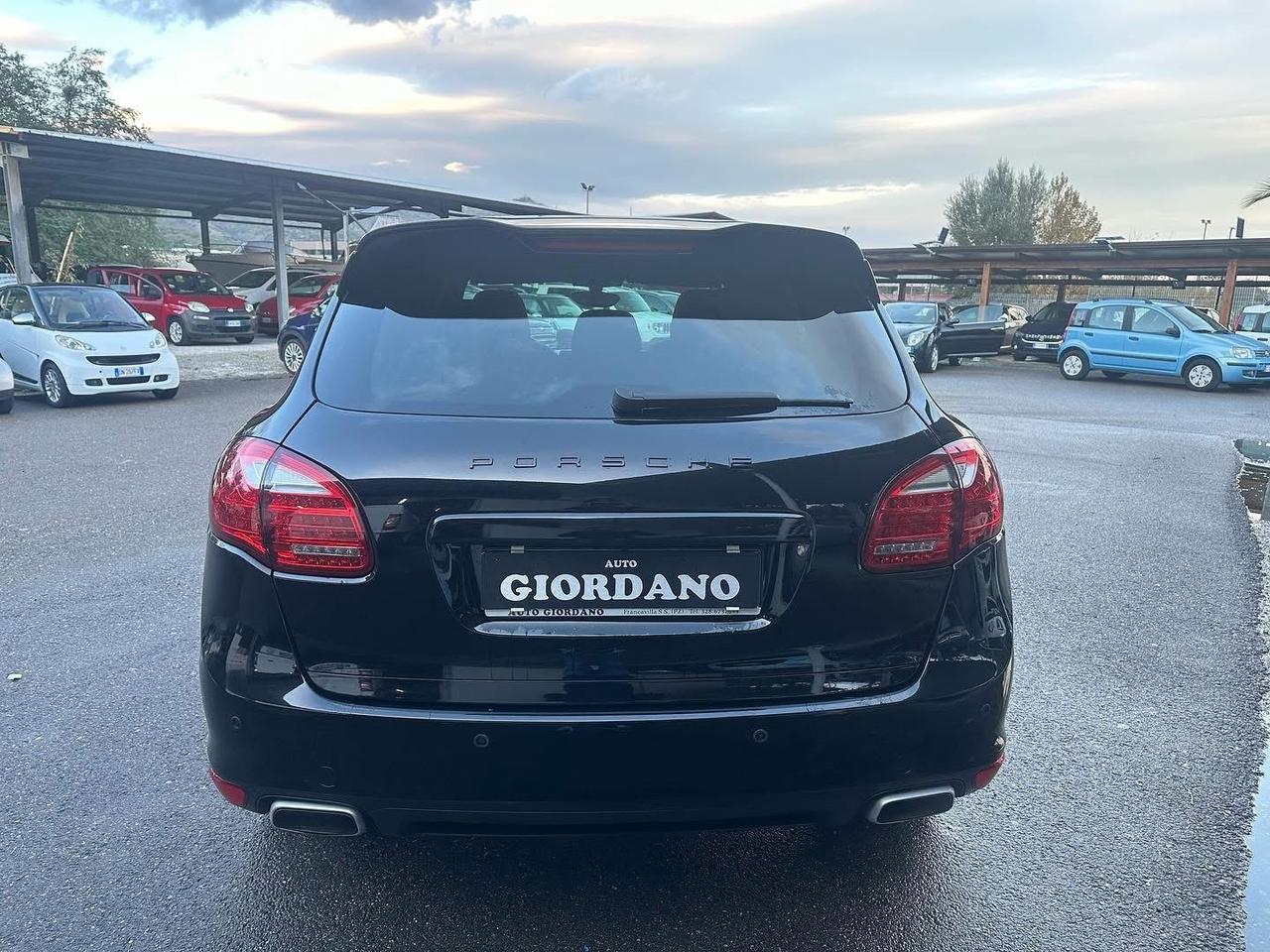Porsche Cayenne 3.0 Diesel 240 cv tetto apribile