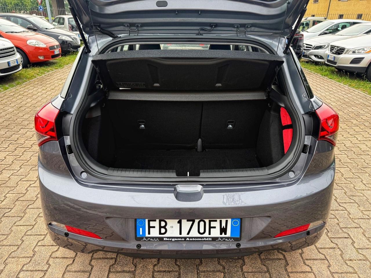 Hyundai i20 1.2 5 porte OK NEOPATENTATI