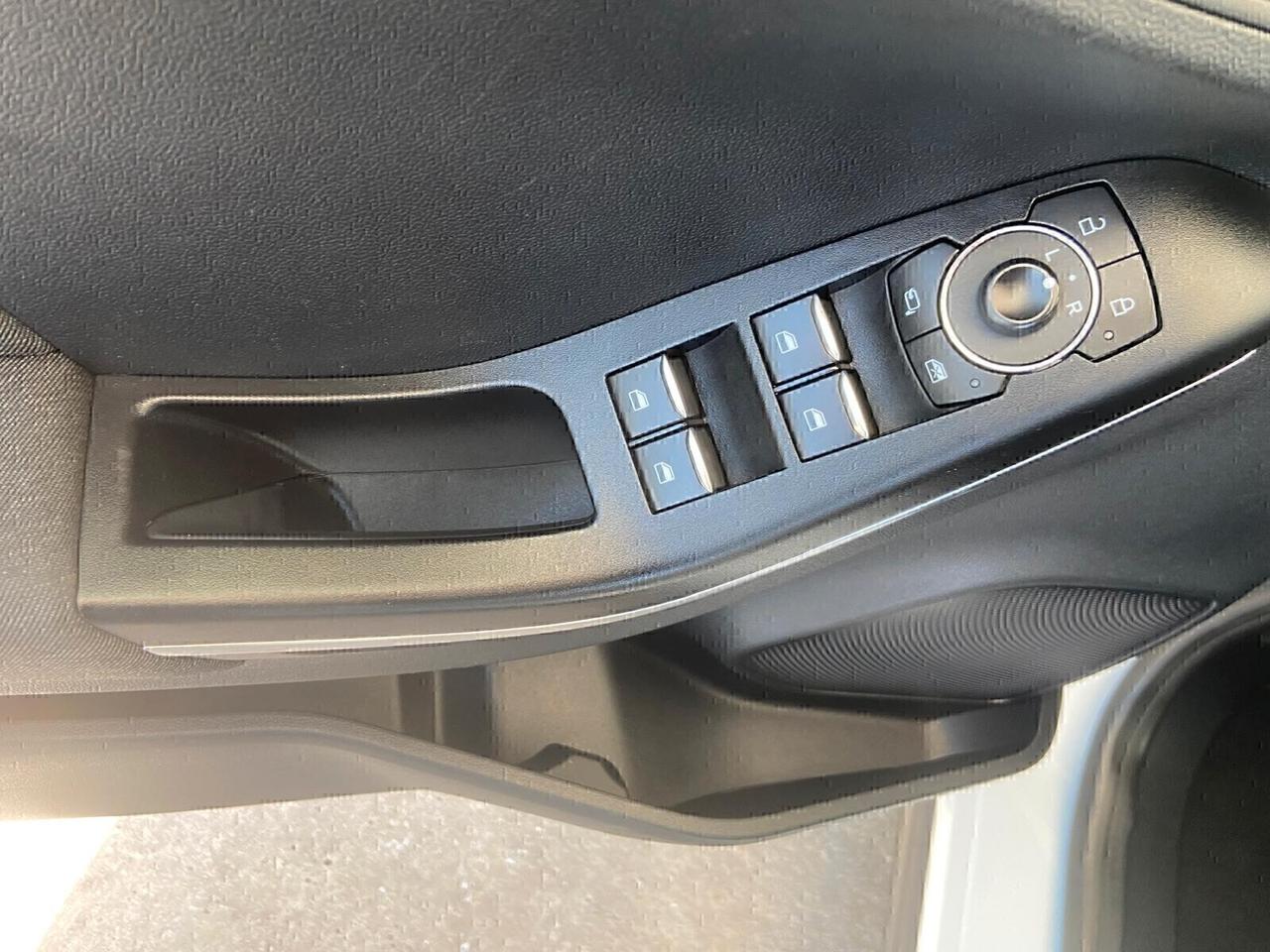 Ford Puma 1.0 EcoBoost Hybrid 125 CV S&S Titanium