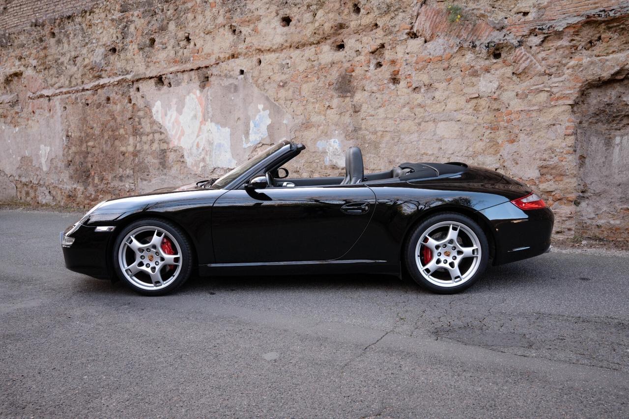 Porsche 911 Carrera S Cabriolet 2006 solo 54.000 KM ASI
