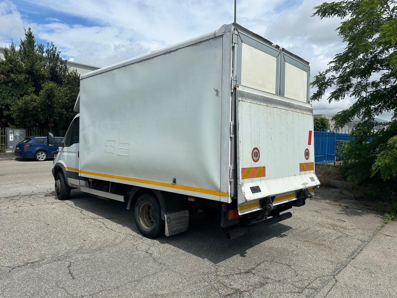 Iveco Daily 65C15 65 quintali con sponda idraulica pantene C