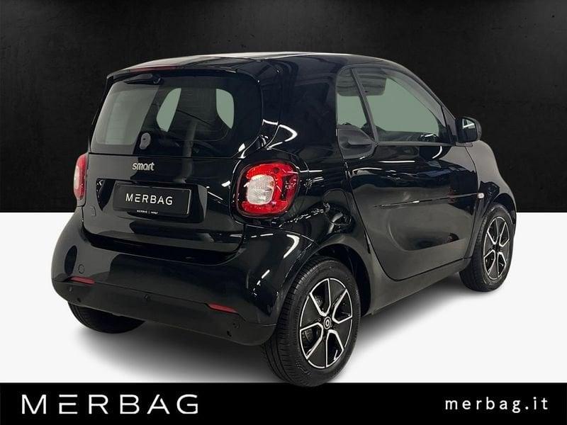 smart fortwo fortwo EQ Passion 22kw