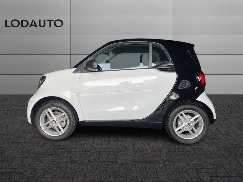 smart fortwo EQ Pure