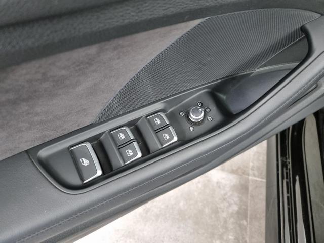 AUDI A3 Cabrio 35 TFSI S tronic COD S LINE