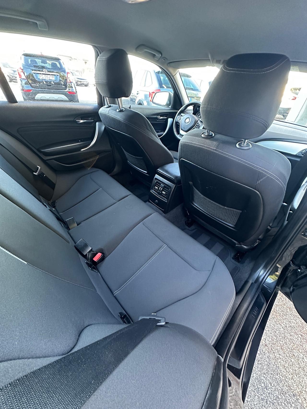 Bmw 118 118d 5p. Sport - 2014