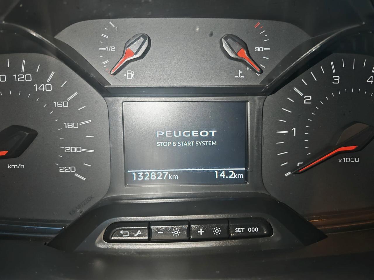 Peugeot Rifter BlueHDi 100 S&S Active Pack Standard