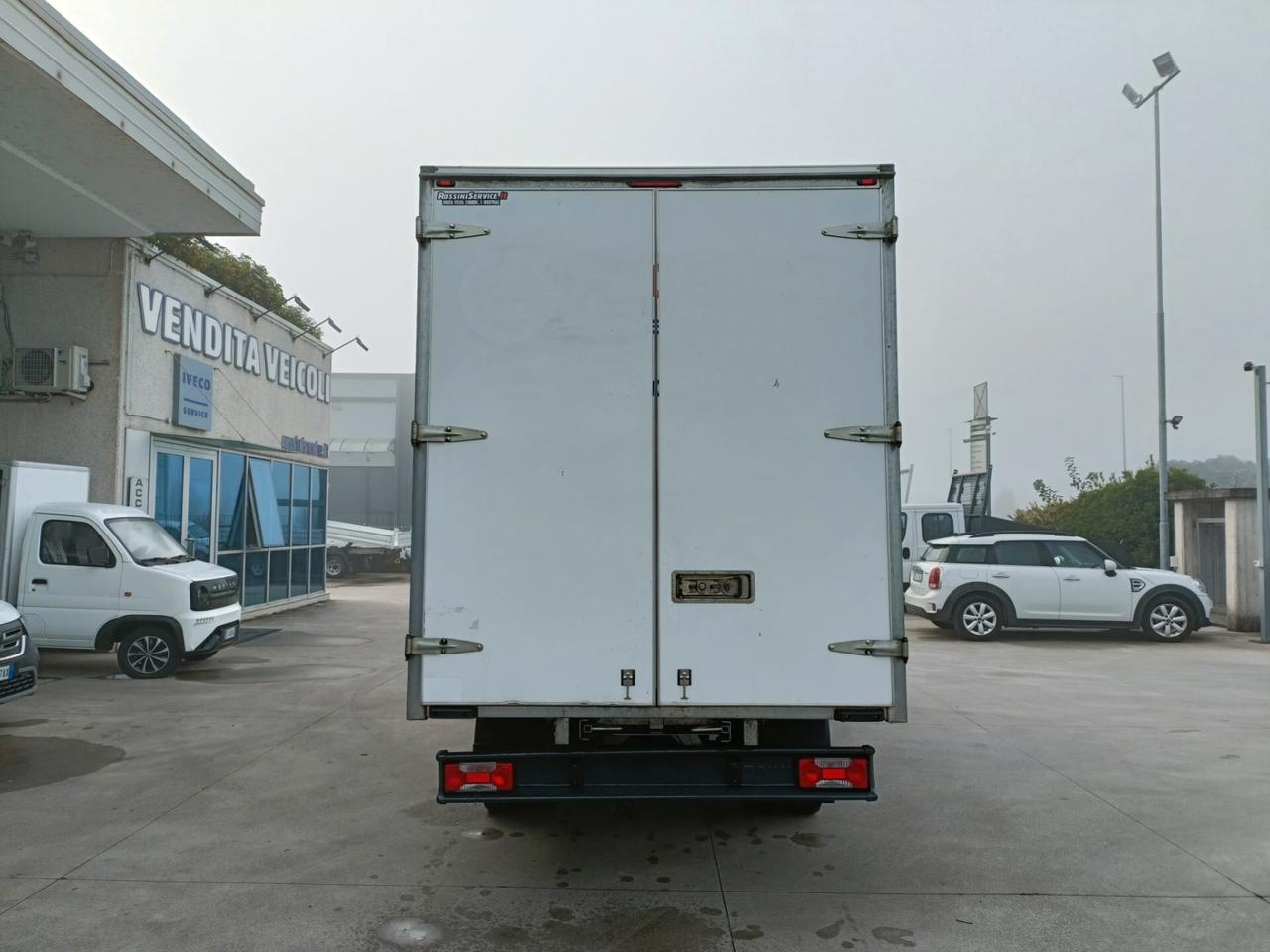 Iveco Daily 35C16 2.3 FURGONE BOX