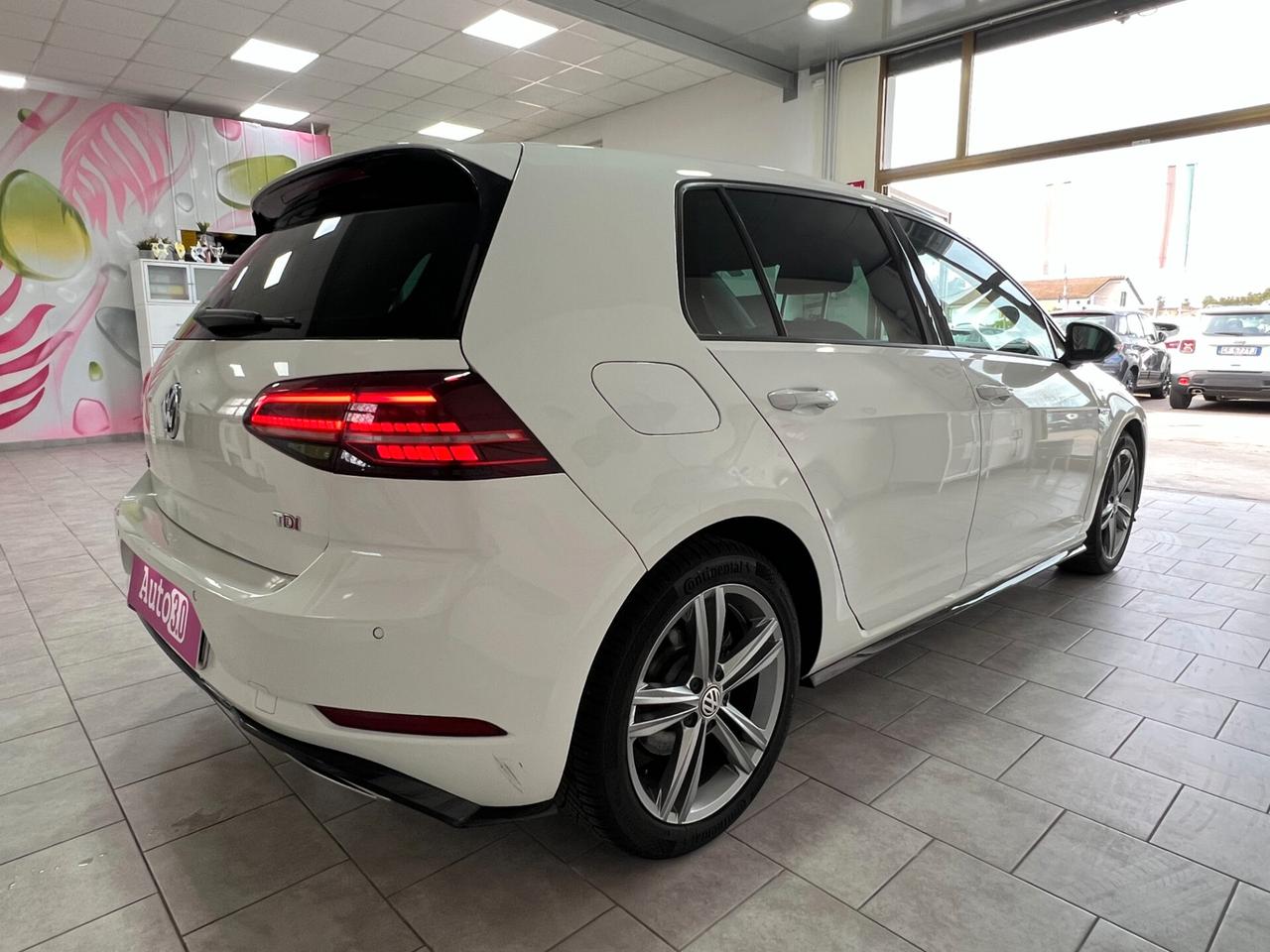 Volkswagen Golf 7.5 1.6 TDI 115CV 5p. R-LINE