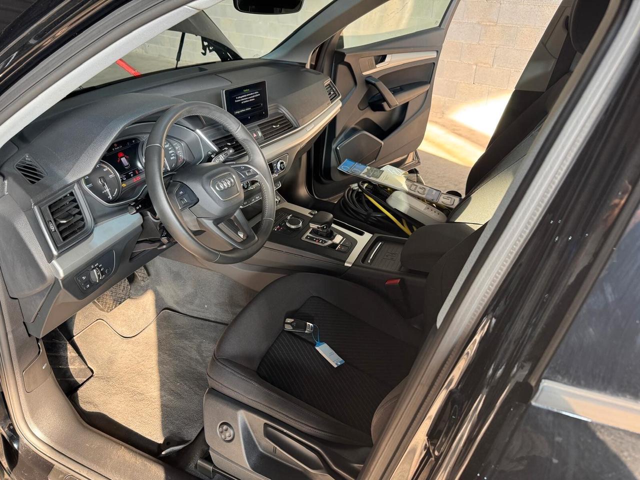 Audi Q5 50 2.0 tfsi e Business quattro 299cv s-tronic