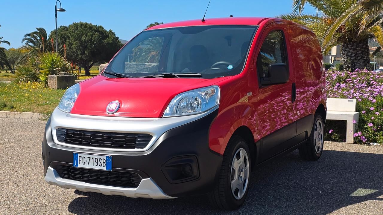 Fiat Fiorino 1.3 MJT 95CV Combinato Adventure