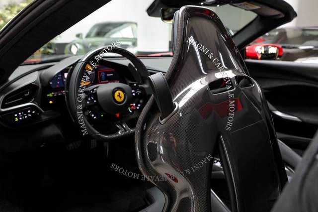 Ferrari 296 GTS |LIFT SYSTEM|APPLE|CARBON+LEDS|RACING SEATS|