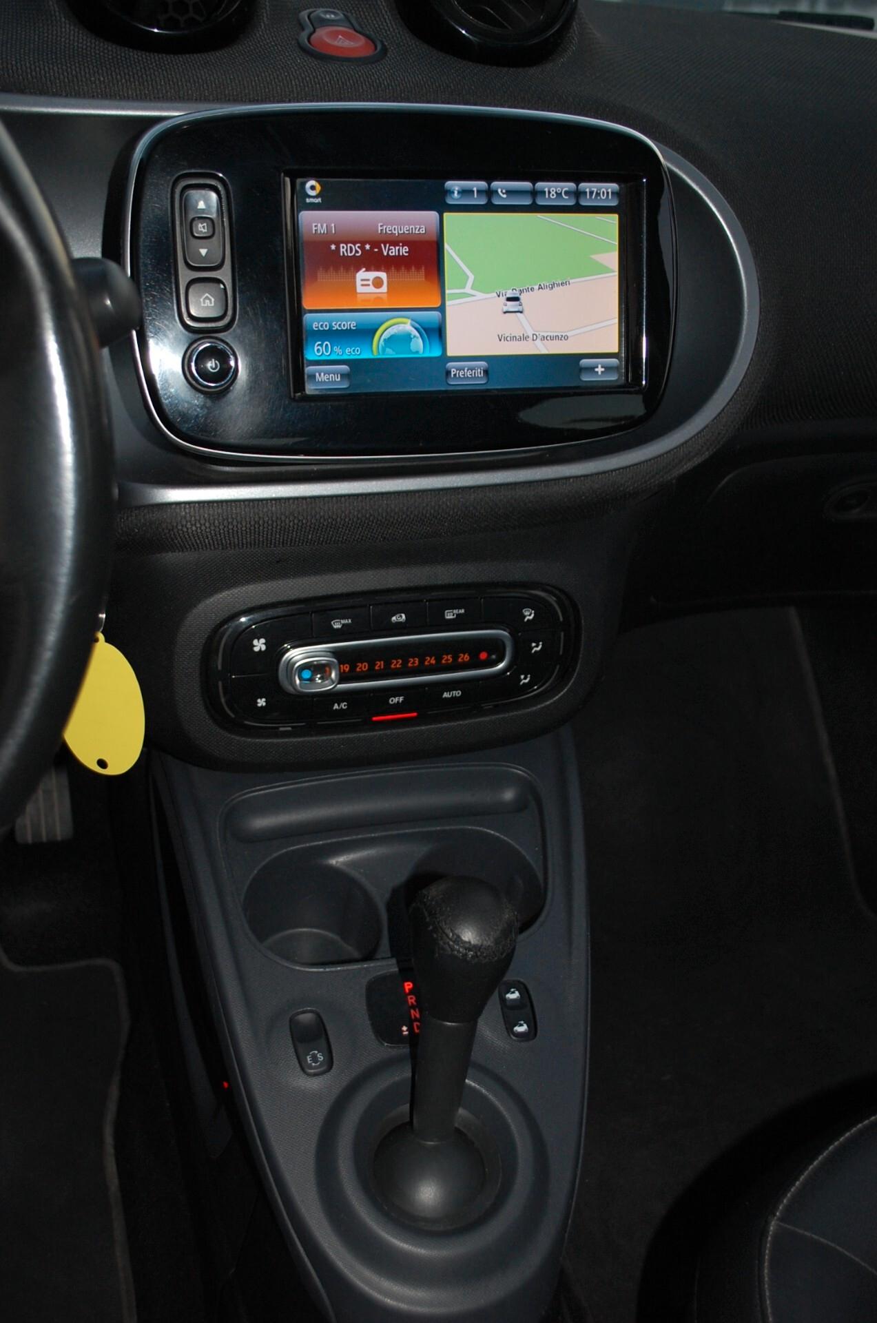 Smart forFour 1.0 Prime 71CV twinamic Cabrio Uff Italy Lega Navi