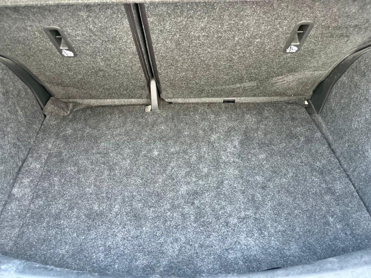 Nissan Micra 1.0benz 2018 58.000km per neopatentati