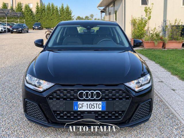 AUDI A1 SPB 25 TFSI Identity Black
