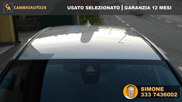 BMW 118 i 5p. Advantage