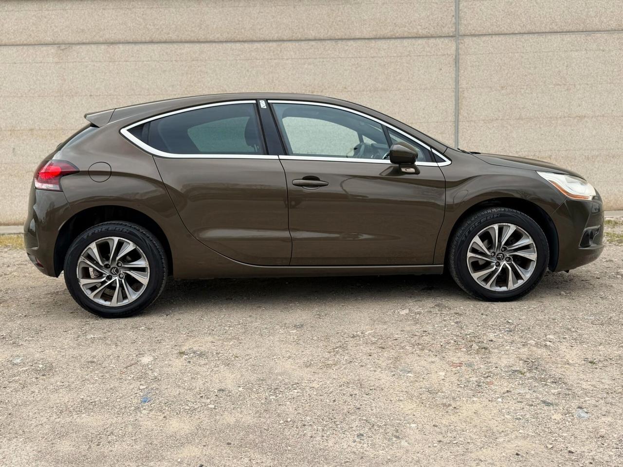 DS4 1.6 e-HDi Berlina 110cv Euro 5B