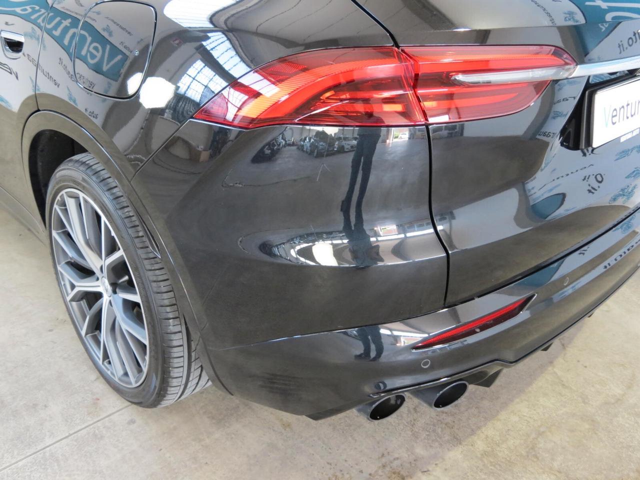 Maserati Grecale MHEV 300 CV AWD GT