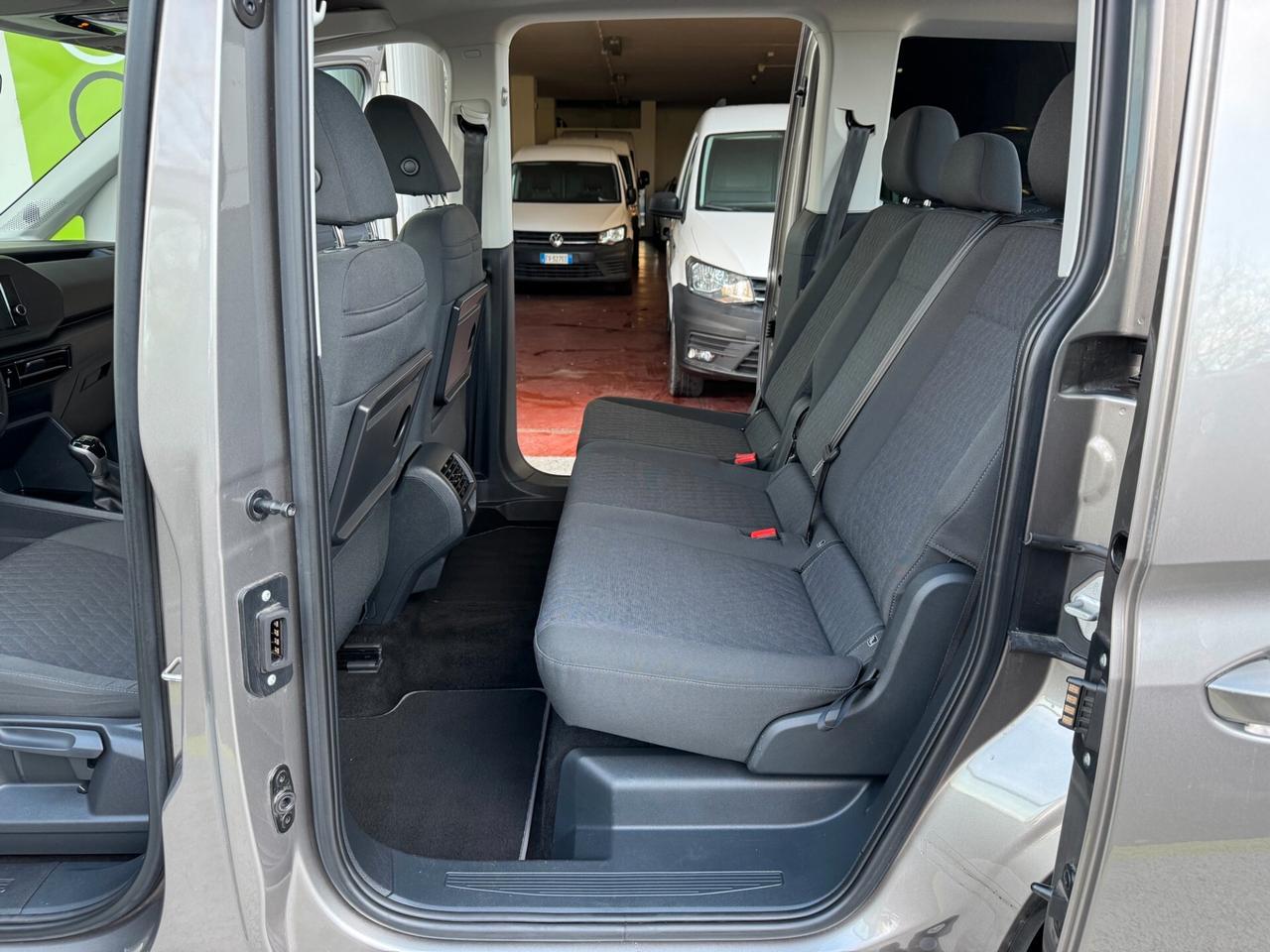 Volkswagen Caddy 1.5TSI LIFE GARANZ 2029 AUTOCARRO