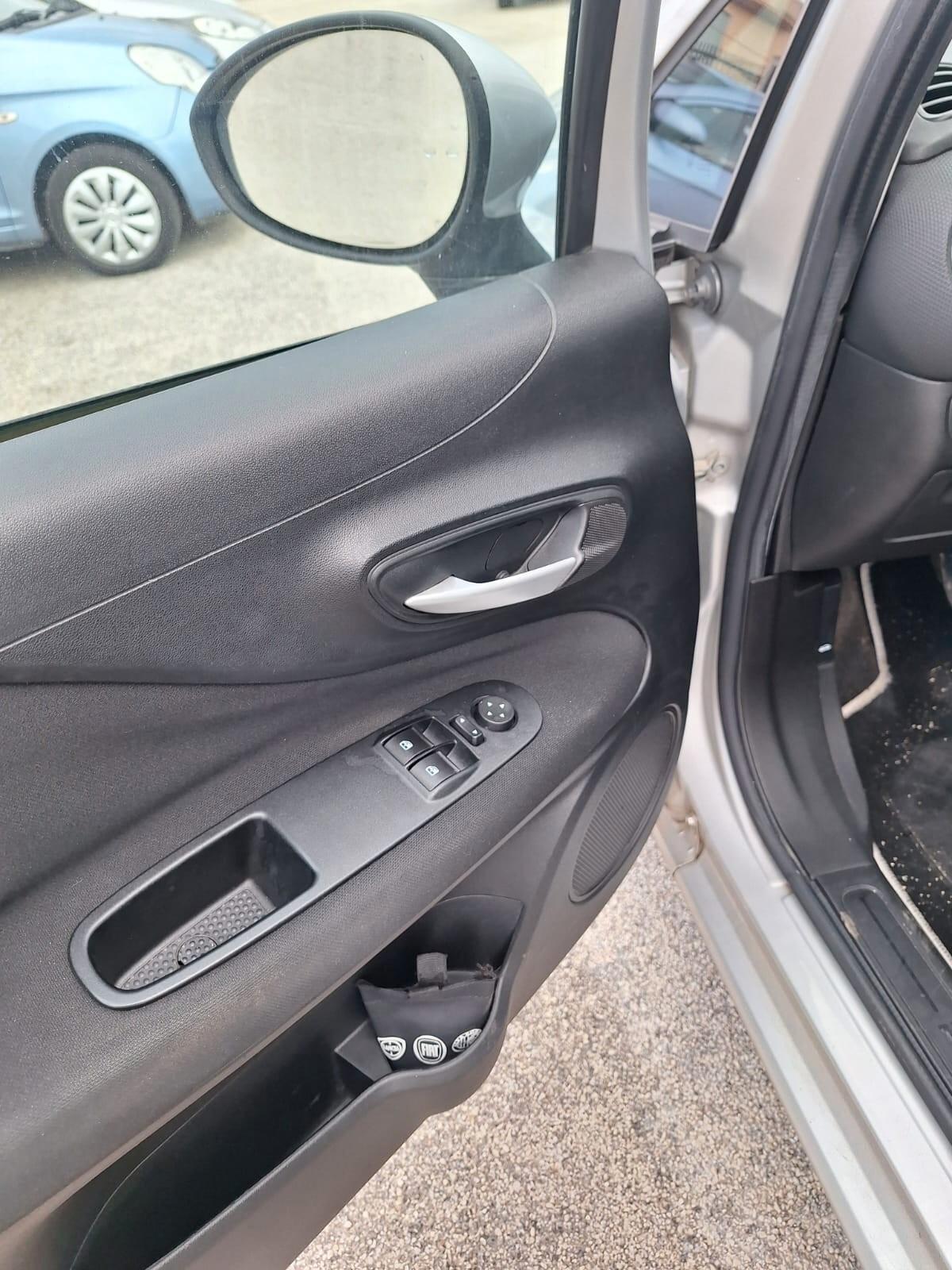 Fiat Punto 1.4 cc 77 cv Easypower Pop GPL 2012