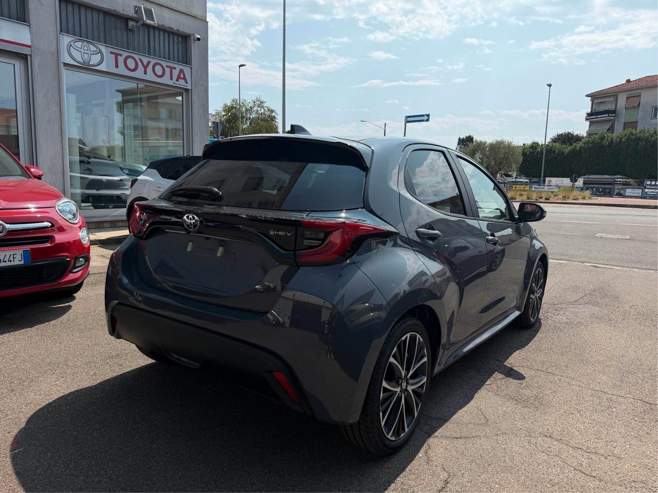 NUOVA Toyota Yaris 1.5 Hybrid Icon 2026