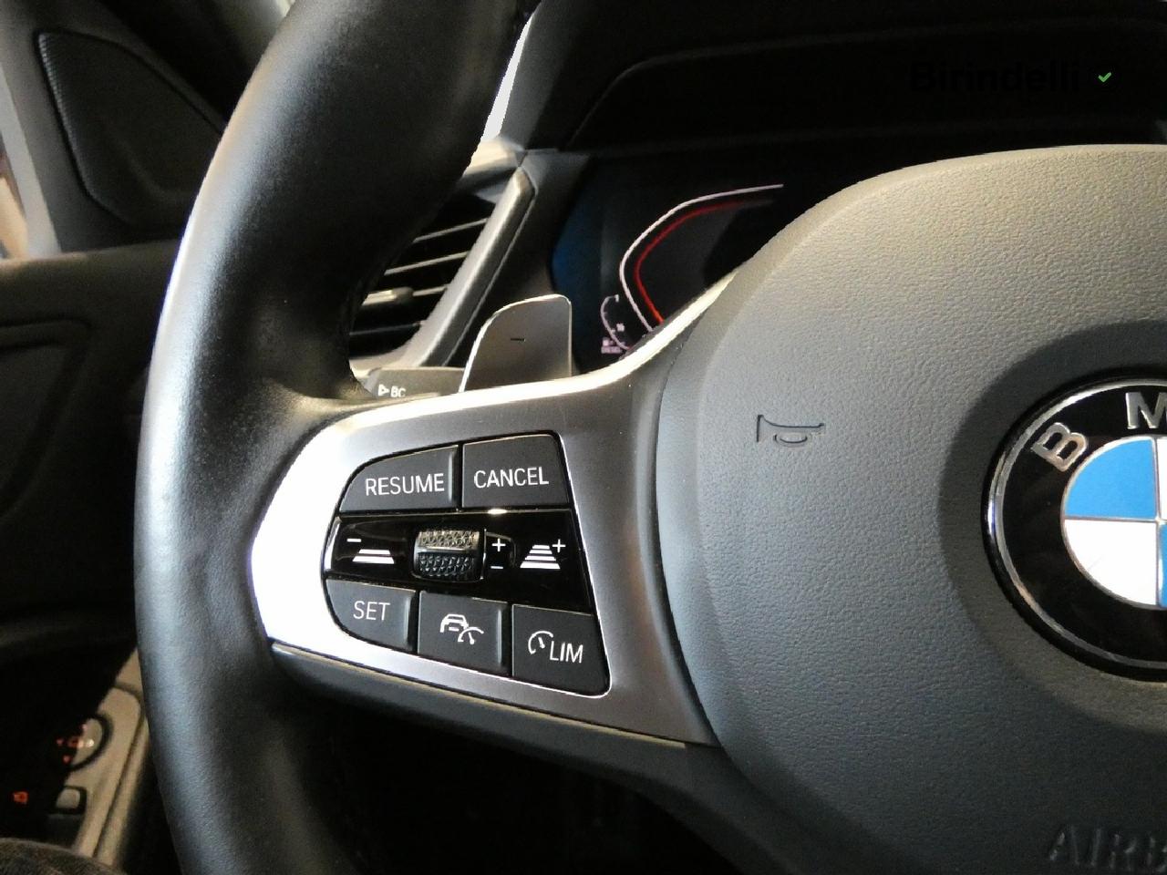 BMW Serie 1 (F40) - 118d 5p. Msport