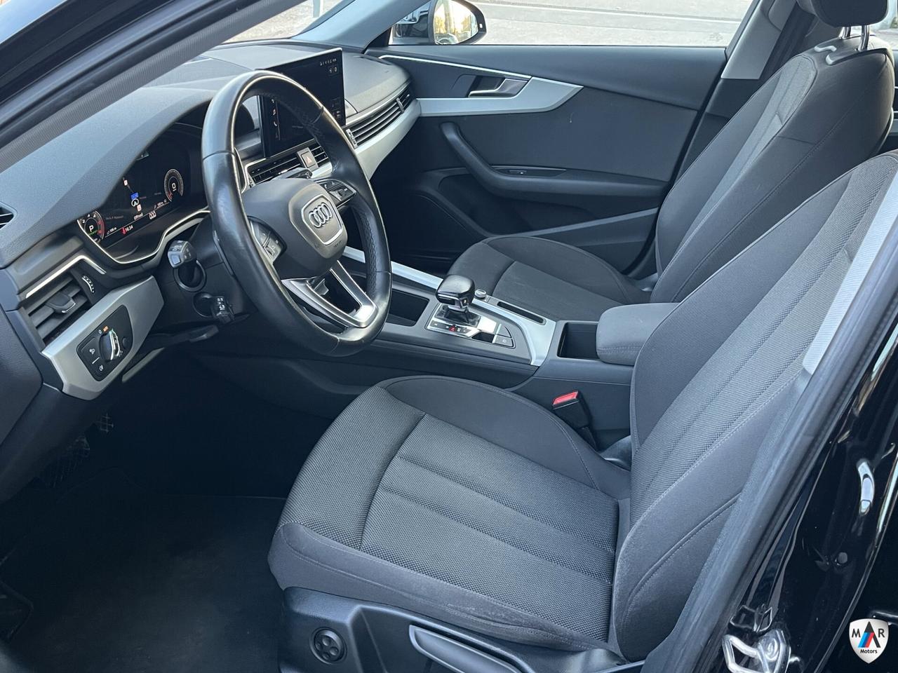 Audi A4 Avant 30 TDI mhev S tronic Business Advanced