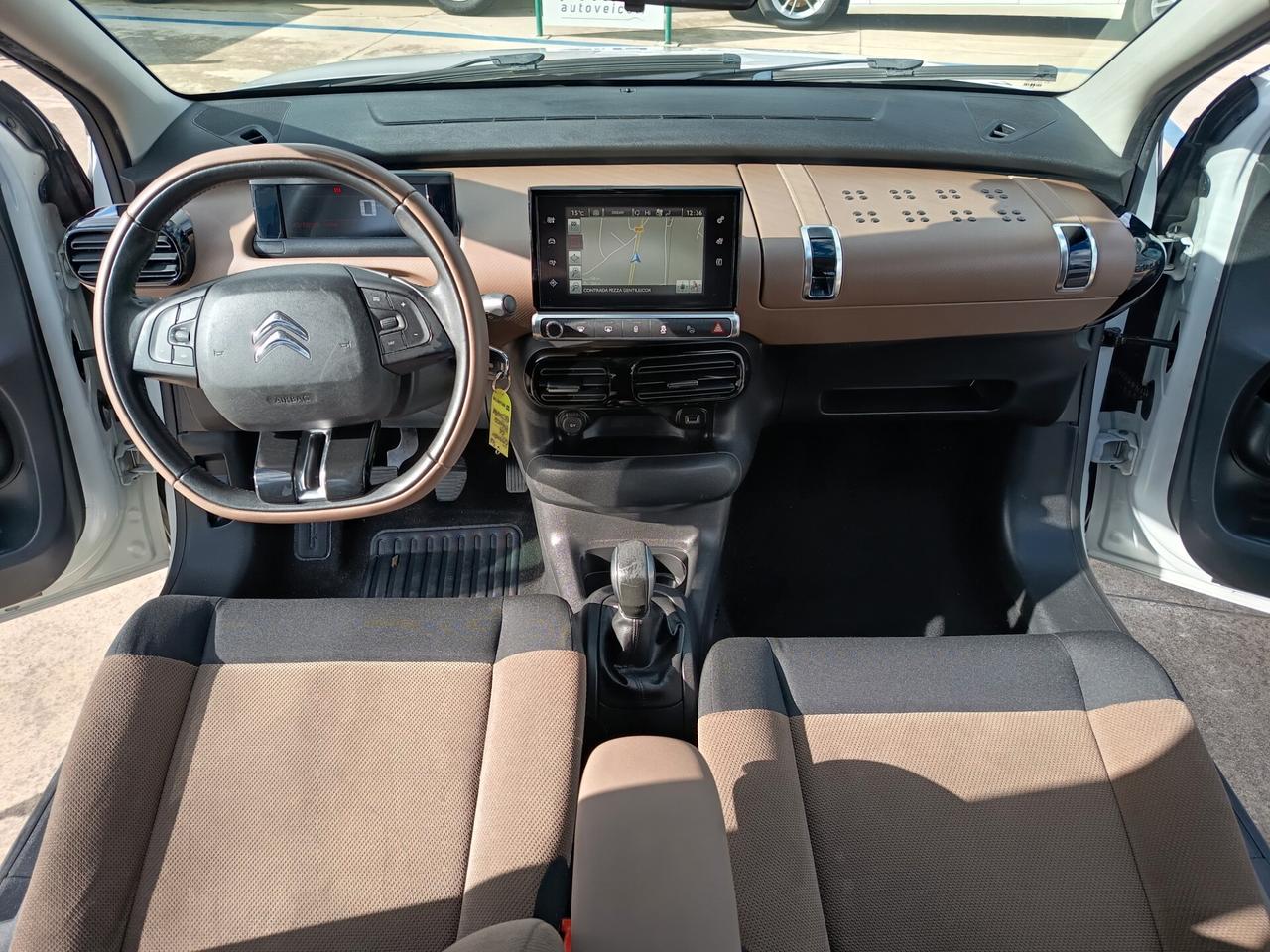 Citroen C4 Cactus BlueHDi 100 Shine