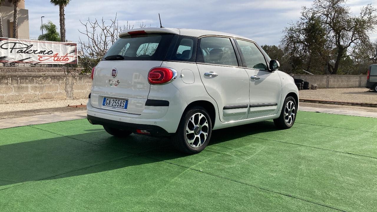 Fiat 500L 1.3 MJT 95 CV NAV 10"