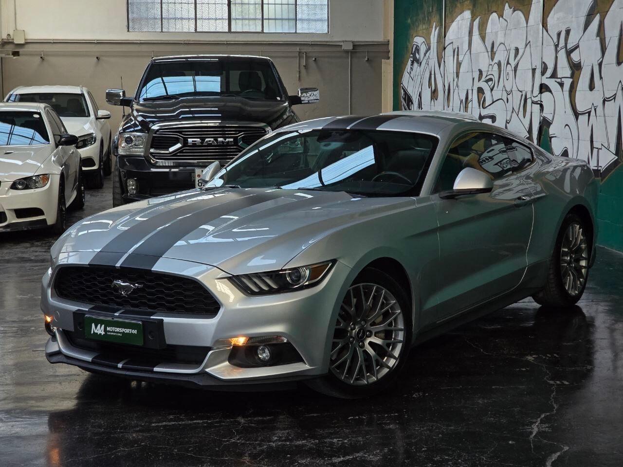 Ford Mustang 2.3 Fastback Ecoboost ITALIANA