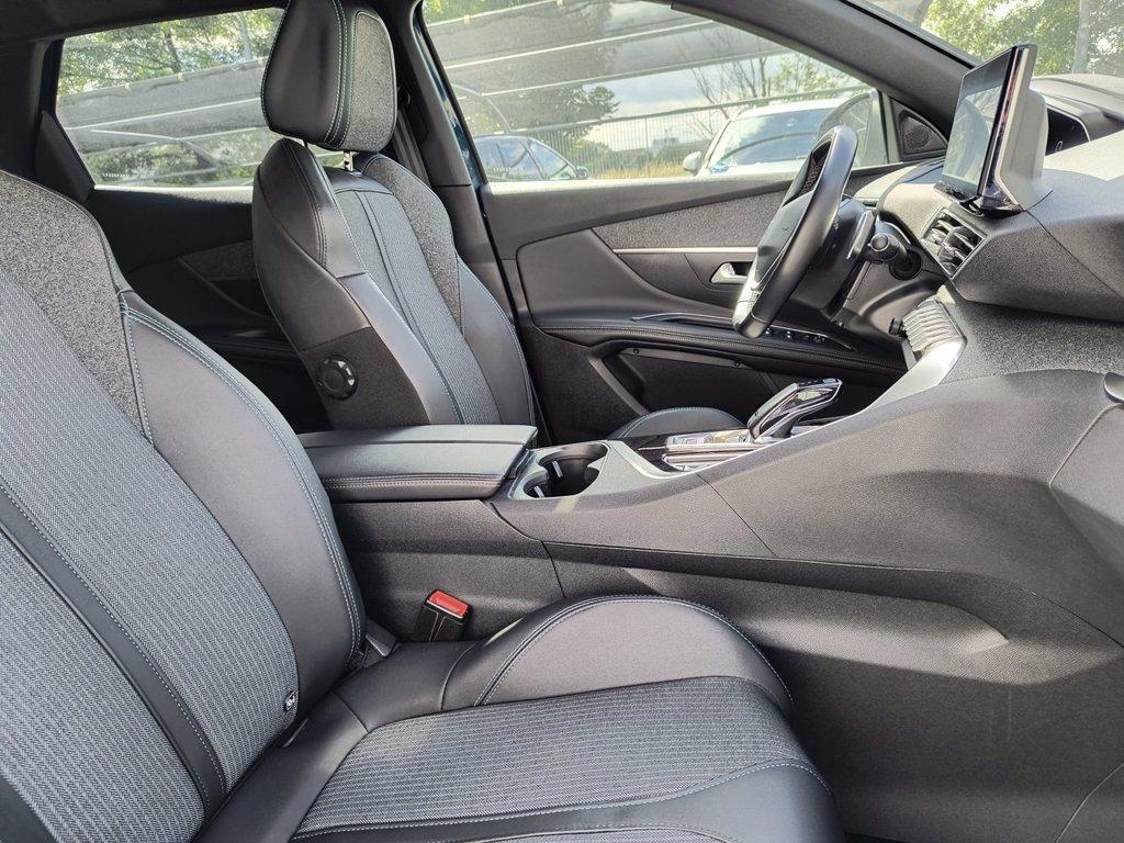 PEUGEOT 3008 1.2 puretech t Allure s&s 130cv eat8 del 2023