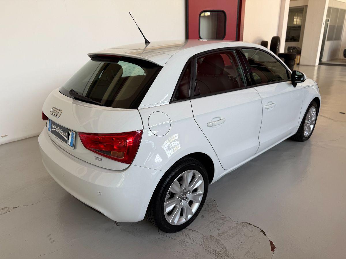 AUDI - A1 Sportback - 1.6 TDI Admired