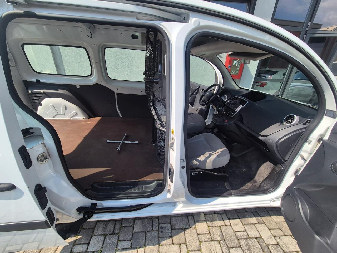 Renault Kangoo Blue dCi 95CV EXPRESS MAXI - 2 POSTI - PREZZO IVA ESCLUSA