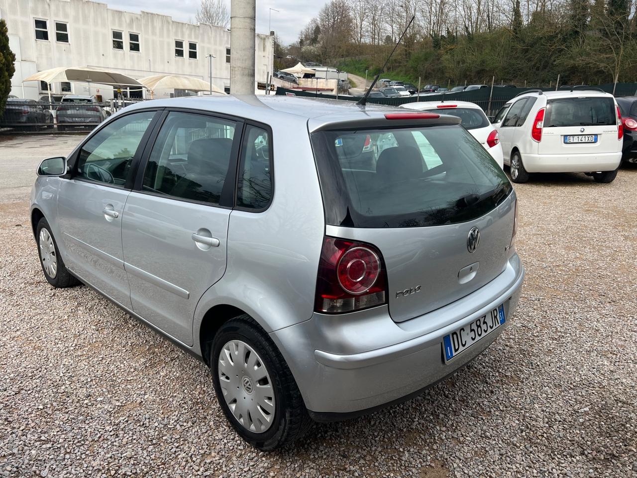 Volkswagen Polo 1.2 5p. Trendline