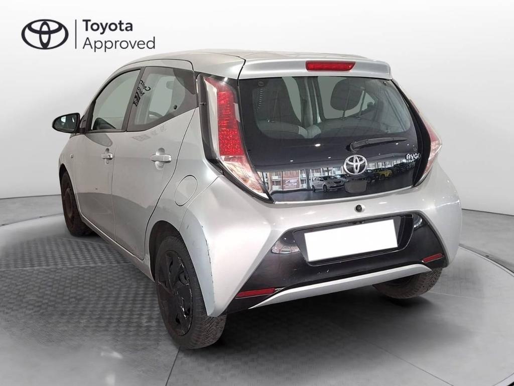 Toyota Aygo 5 Porte 1.0 VVT-i Cool Soda Connect