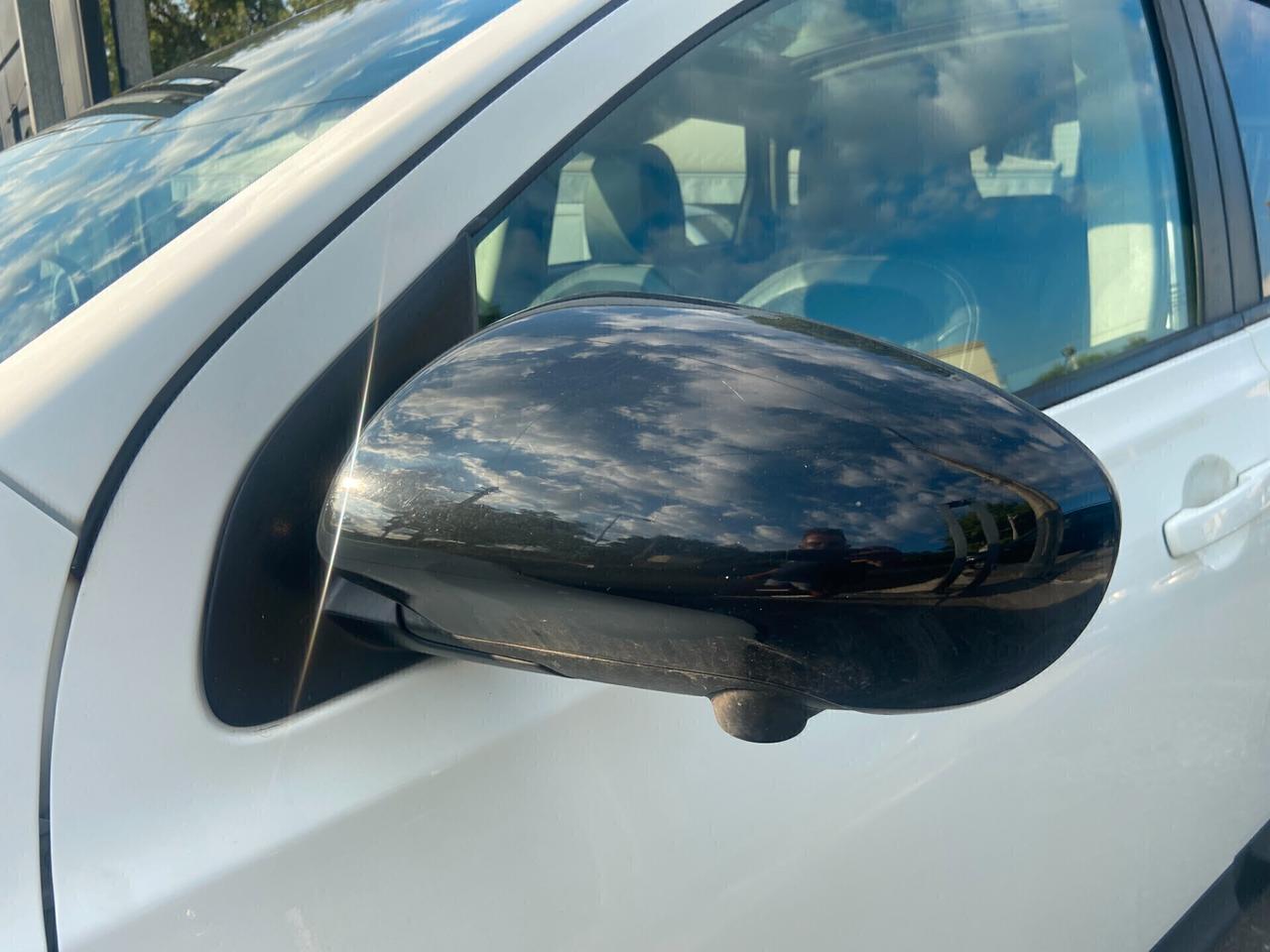 Nissan Qashqai 1.6 dCi Tekna (Tetto-Navi-Retro)