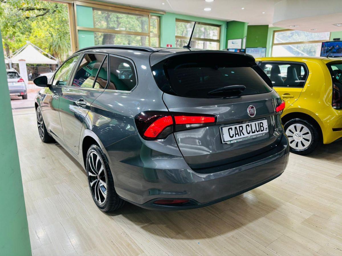 Fiat Tipo 1.6 M.Jet 120cv Autom. DCT SW Lounge