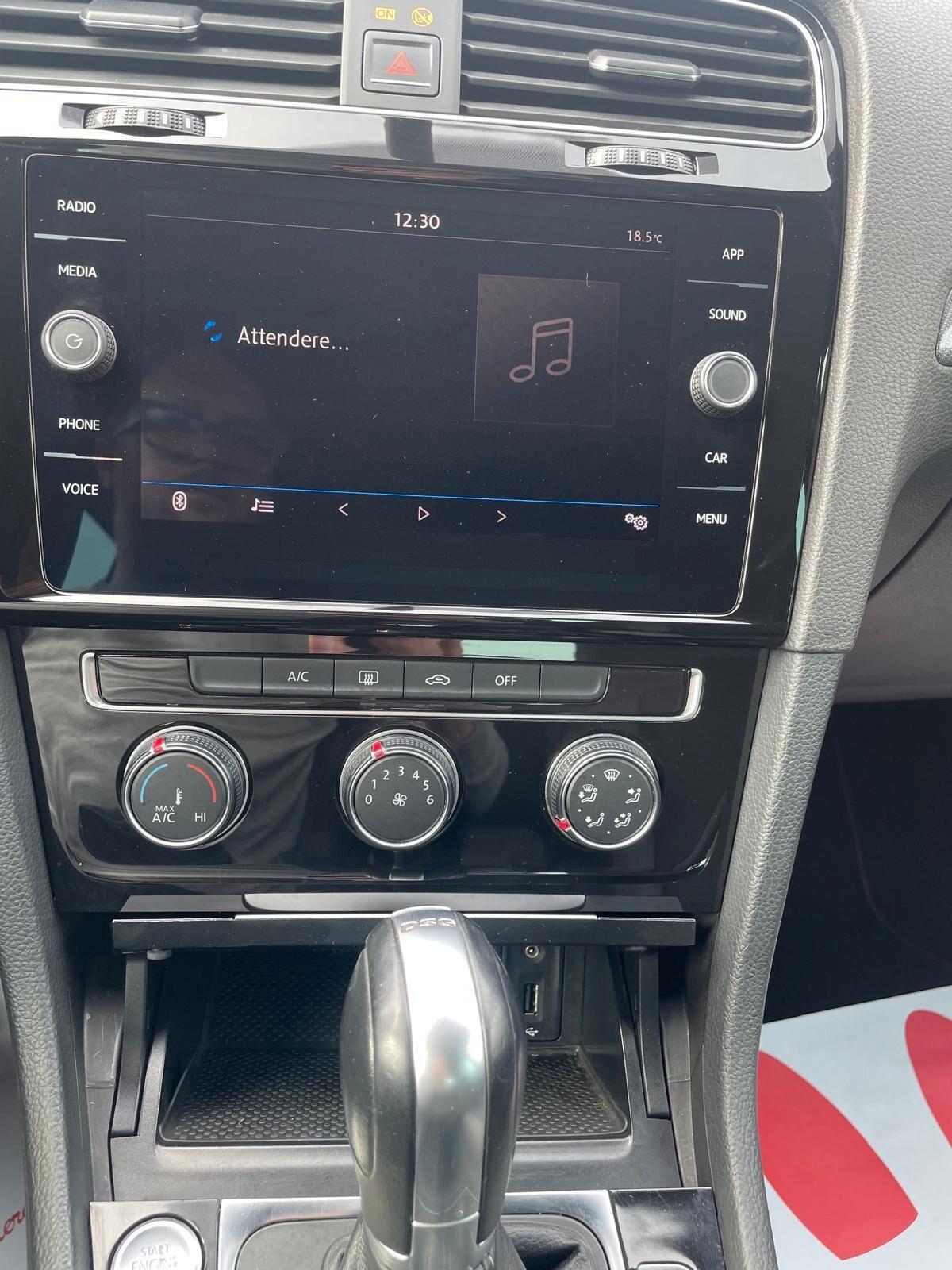 Volkswagen Golf 1.5 TSI ACT DSG 5p. Sport R-LINE